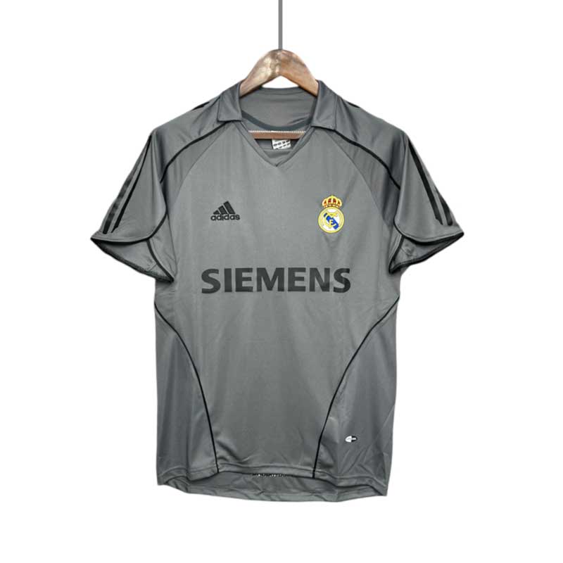 Vintage Real Madrid 2005/06 Football Shirt Retro Ausweichtrikot